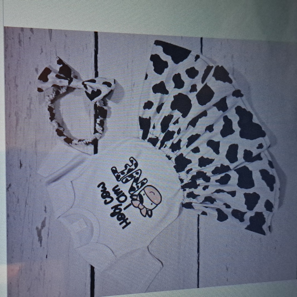 Toddler outfit cow print design